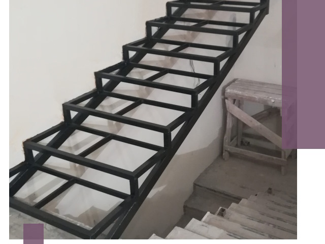 Демонтаж лестниц на металлокаркасе в Устях-Джегуте: быстрый вывоз и разбор