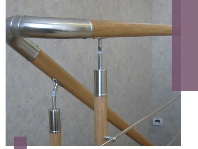 Комбинированные перила на заказ в Устях-Джегуте — монтаж и производство