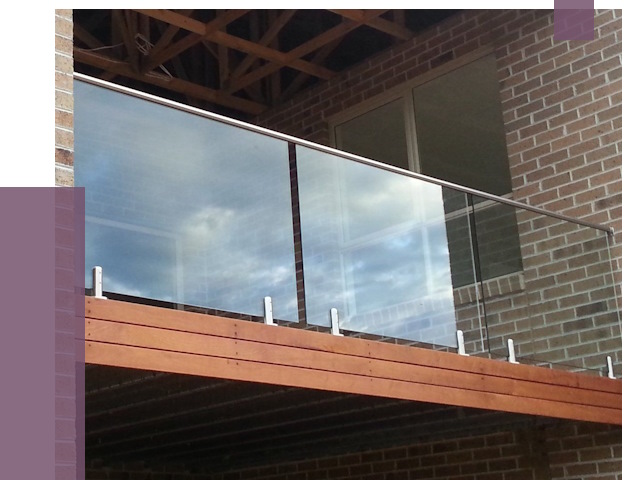 Стеклянные парапеты на крыше и террасе в Устях-Джегуте от 11388 руб. | ПРОЛЁТ-Стд